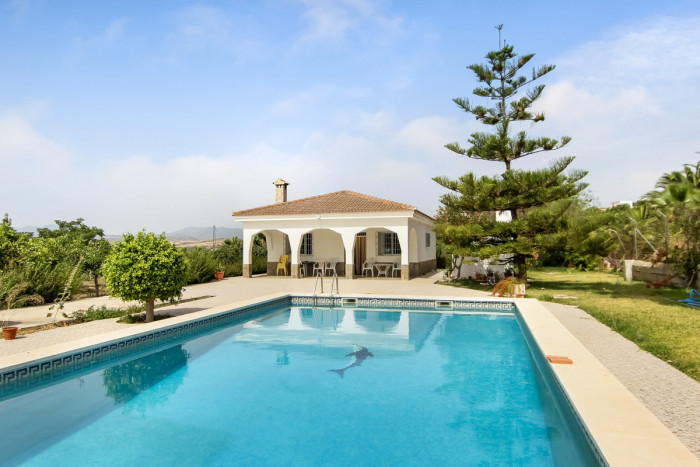 Qlistings House - Finca in Pizarra, Costa del Sol image 1